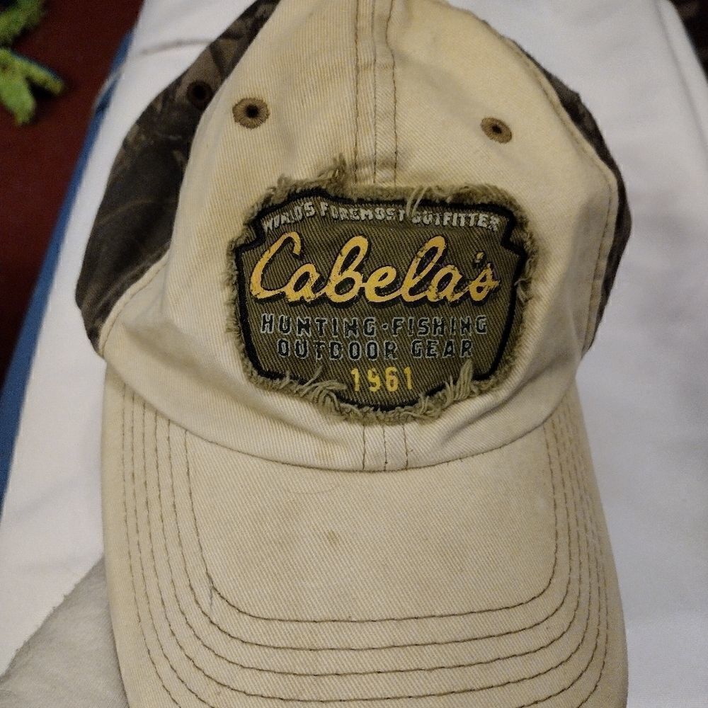 Cabela's cap 